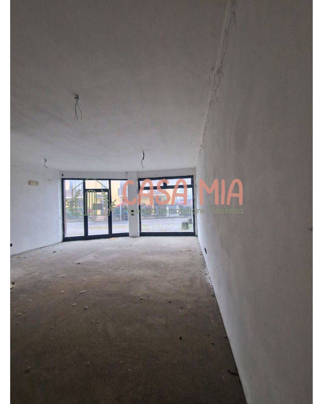 Negozio in vendita a Rottofreno, San Nicol