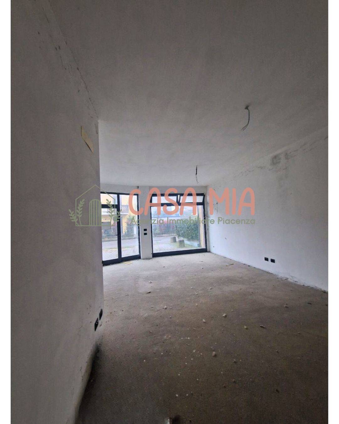 Negozio in vendita a Rottofreno, San Nicol