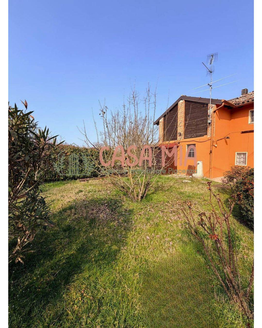 Casa singola in vendita a Rottofreno, Santimento