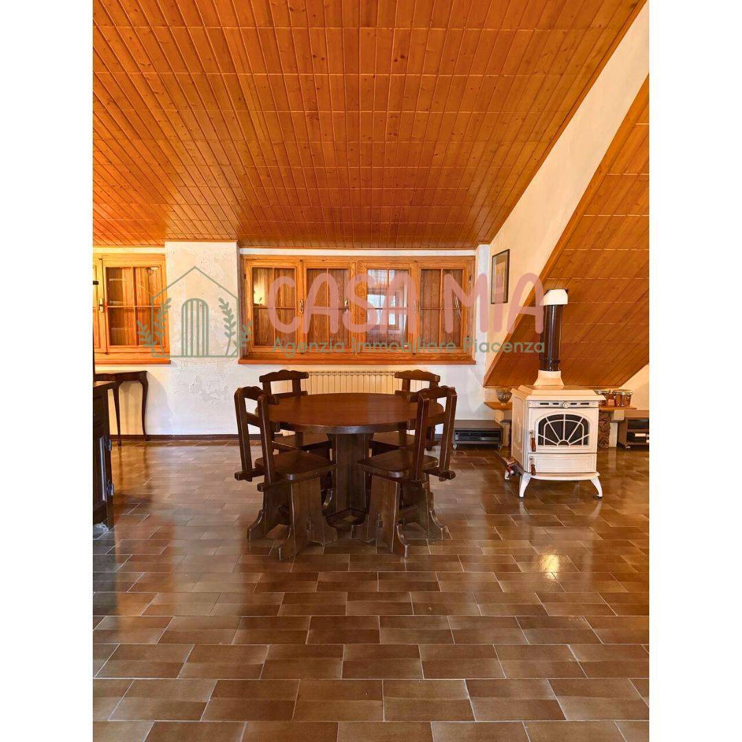 Appartamento in vendita a Ferriere