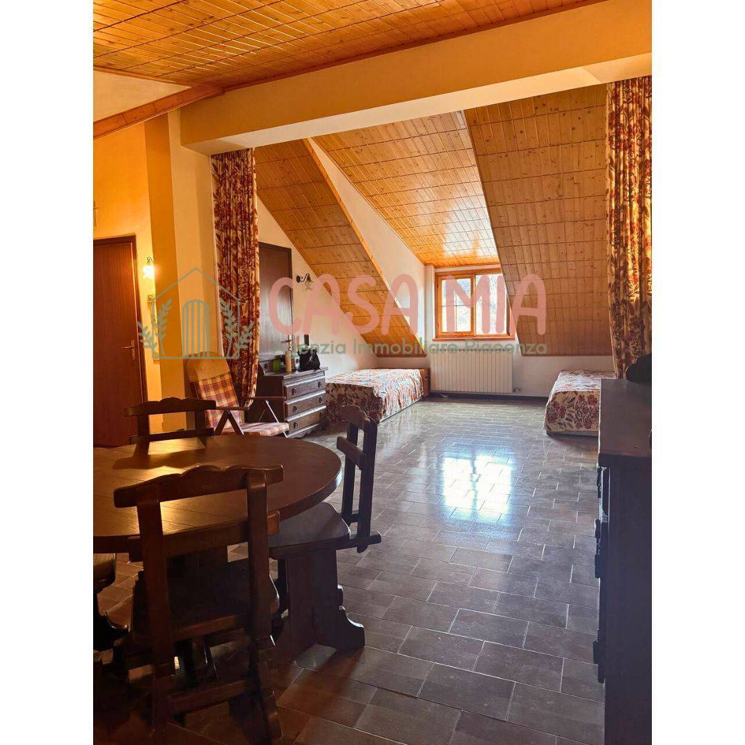 Appartamento in vendita a Ferriere