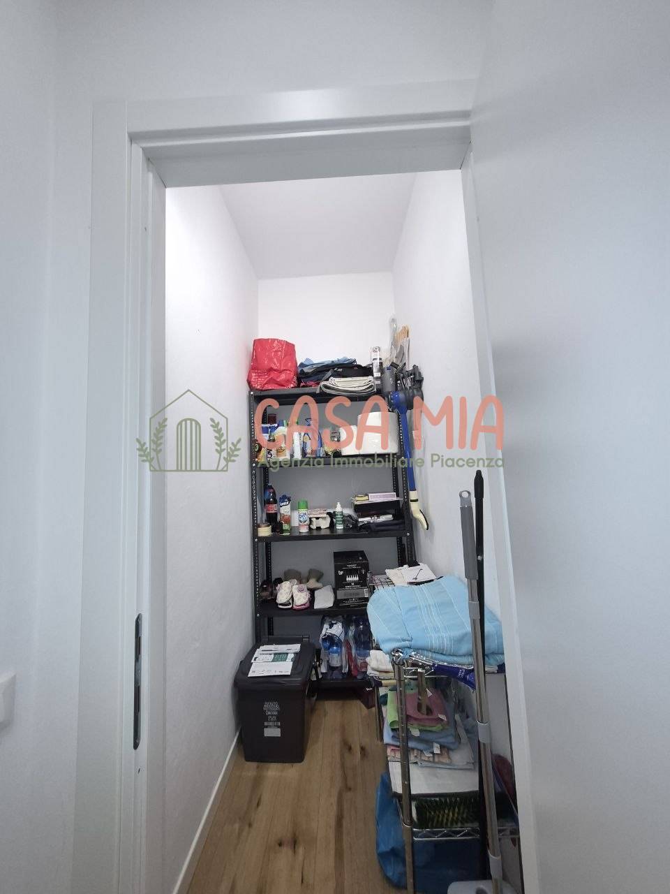 Appartamento in affitto a Piacenza, Quart. 2000
