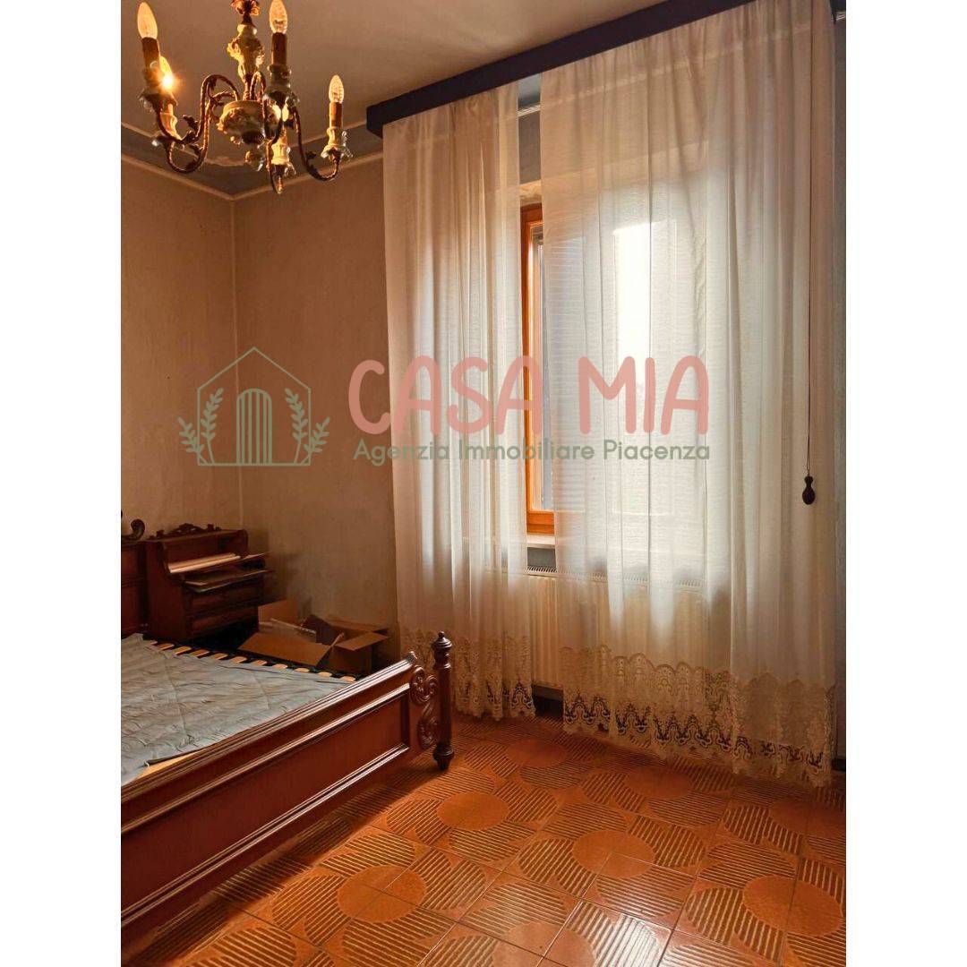 Villa in vendita a Rottofreno, San Nicol
