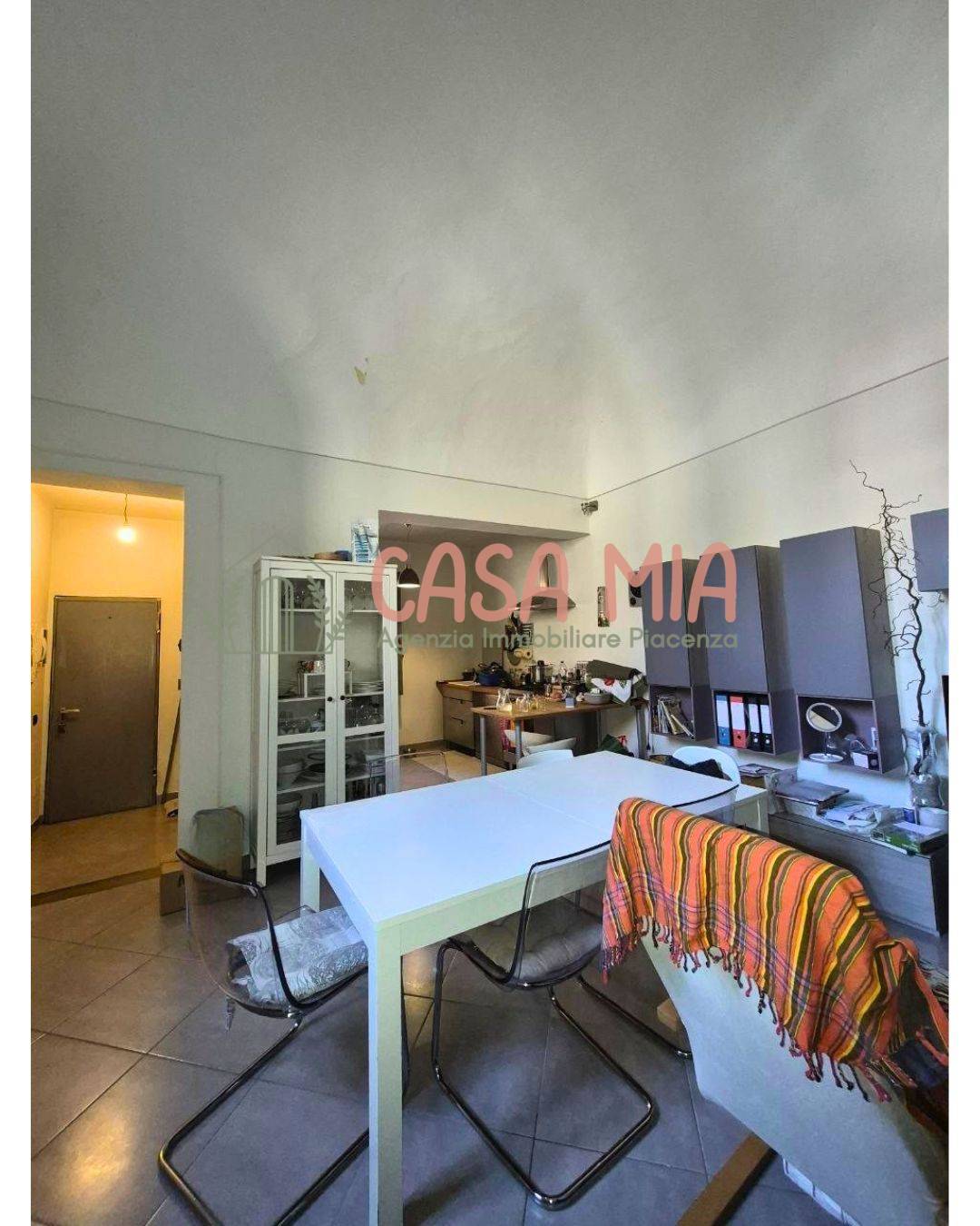 Appartamento in vendita a Piacenza, Centro storico