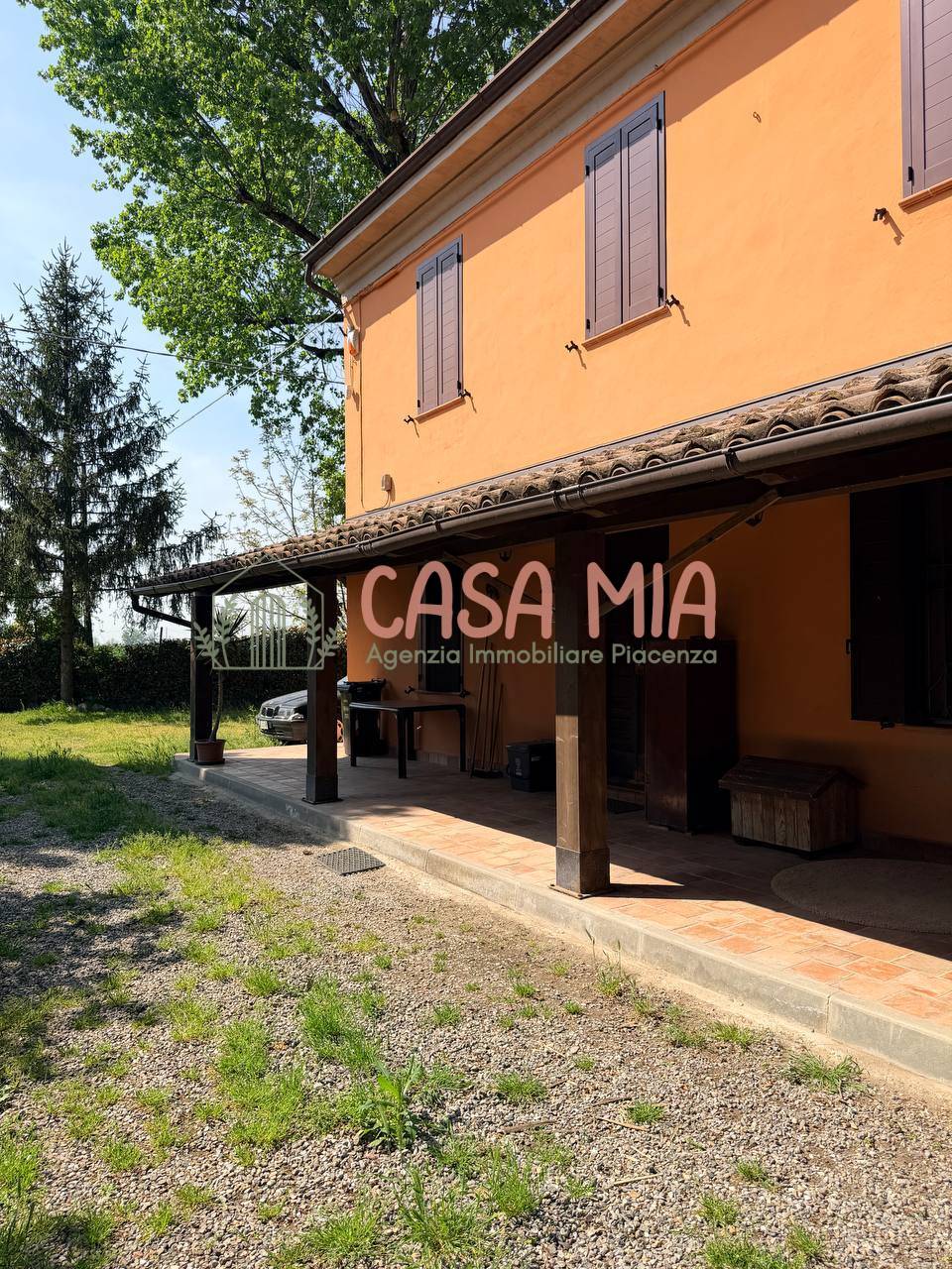 Cascina/Casale/Masseria in vendita a Calendasco