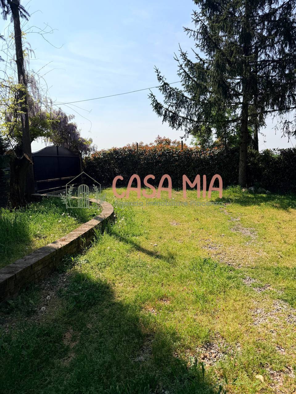 Cascina/Casale/Masseria in vendita a Calendasco