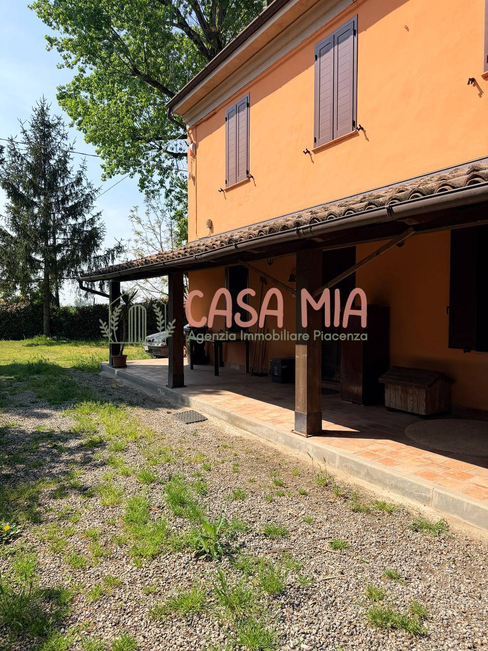 Cascina/Casale/Masseria in vendita a Calendasco