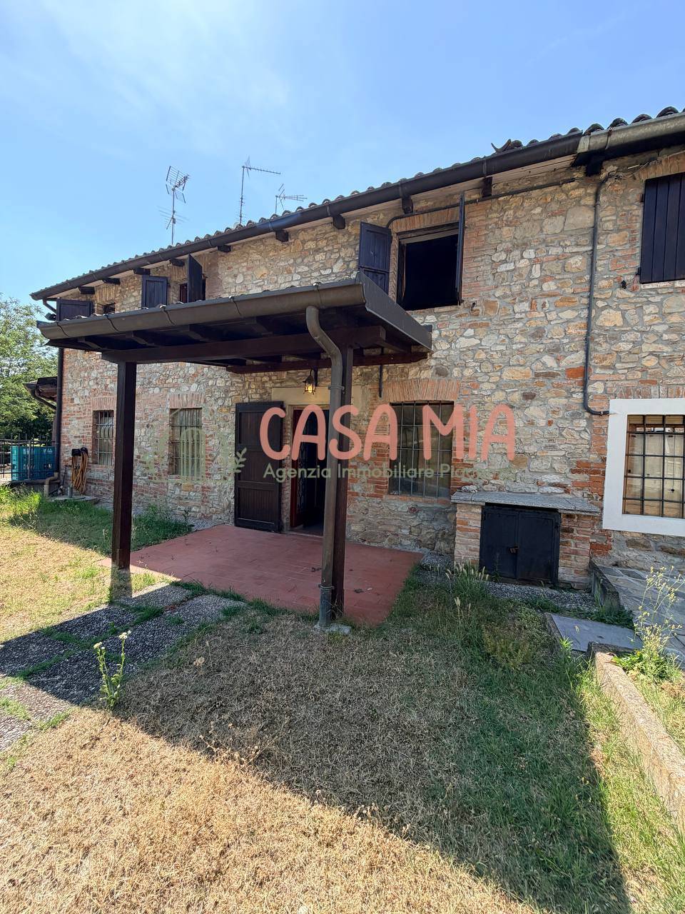 Casa semi indipendente in vendita a Carpaneto Piacentino