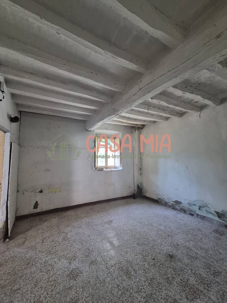 Rustico in vendita a Rottofreno, Santimento