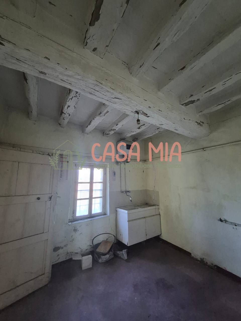 Rustico in vendita a Rottofreno, Santimento