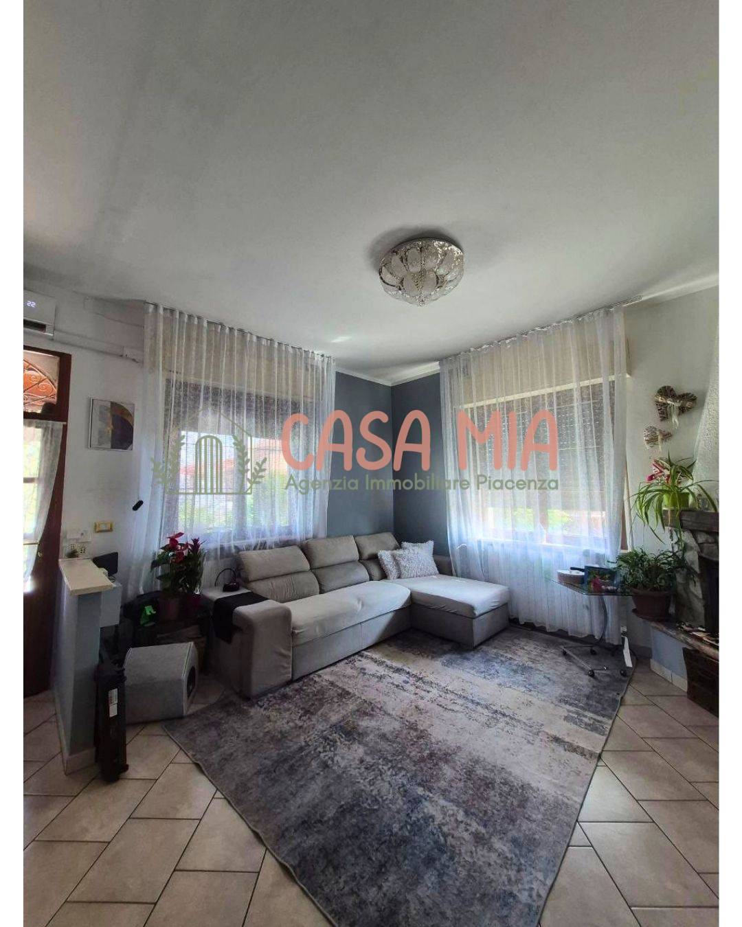 Villa in vendita a Castel San Giovanni