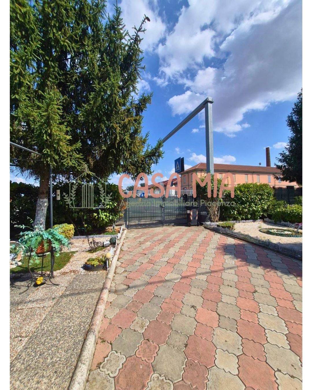 Villa in vendita a Castel San Giovanni