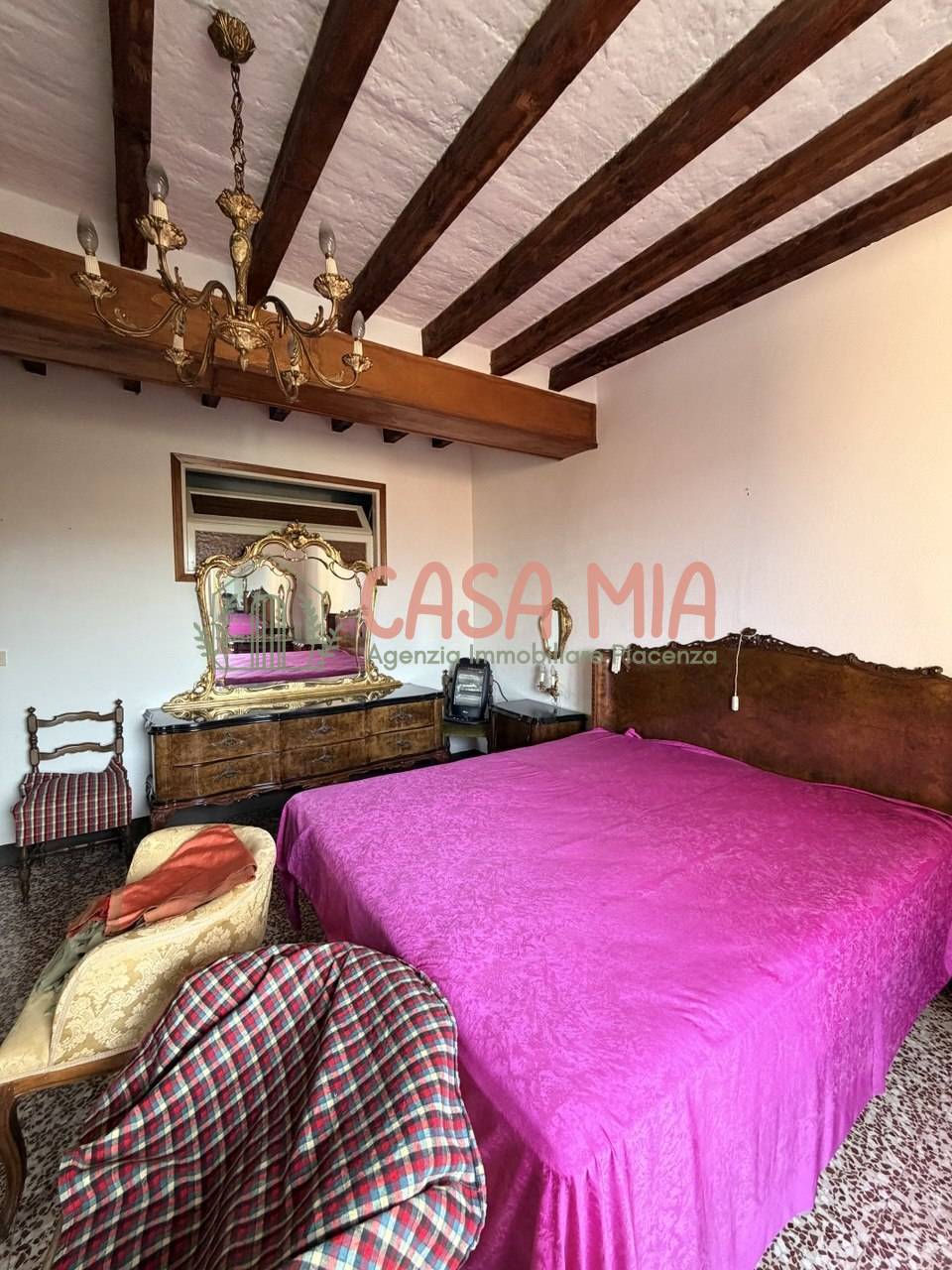 Casa semi indipendente in vendita a Gazzola, Momeliano