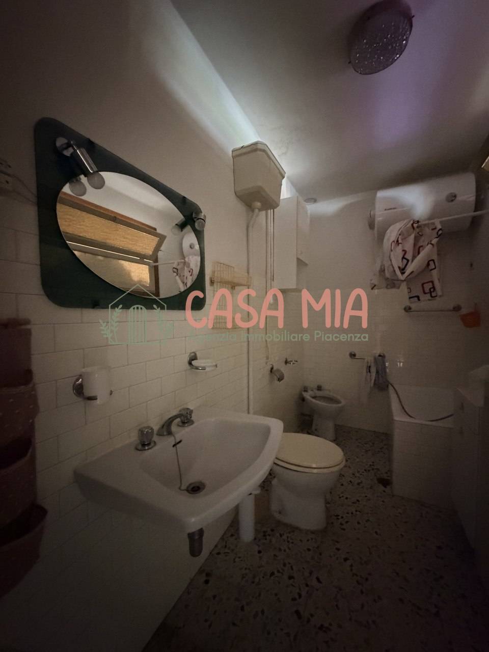 Casa semi indipendente in vendita a Gazzola, Momeliano