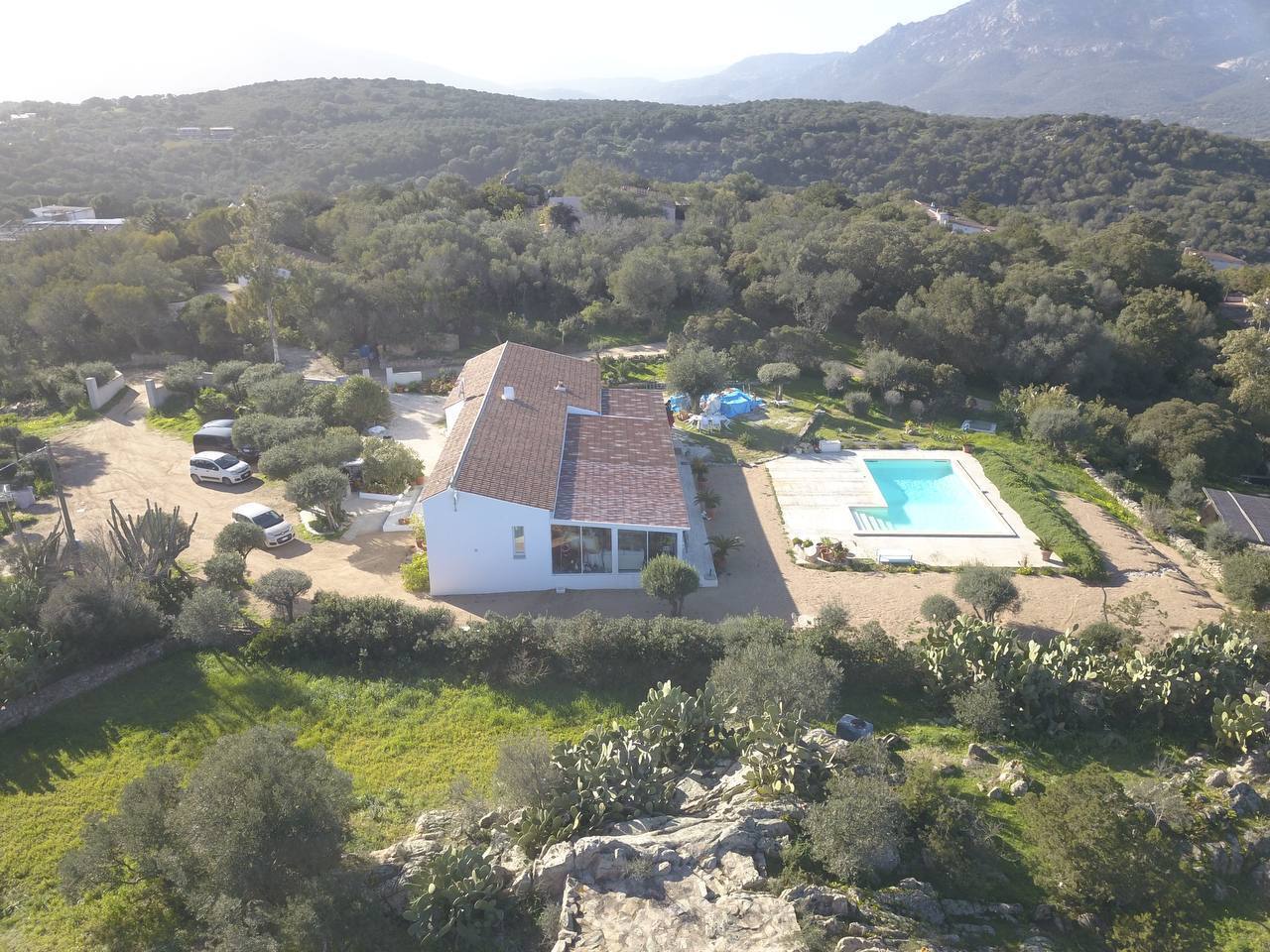 Villa con giardino in via sa conca e su falcu, Olbia