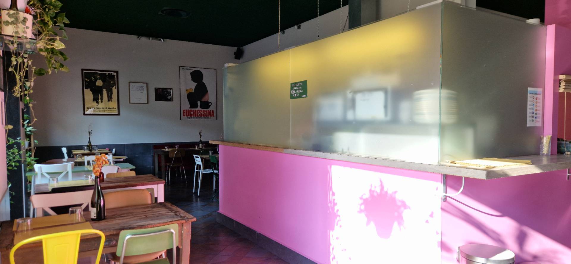 Locale commerciale in vendita a Milano, Meda