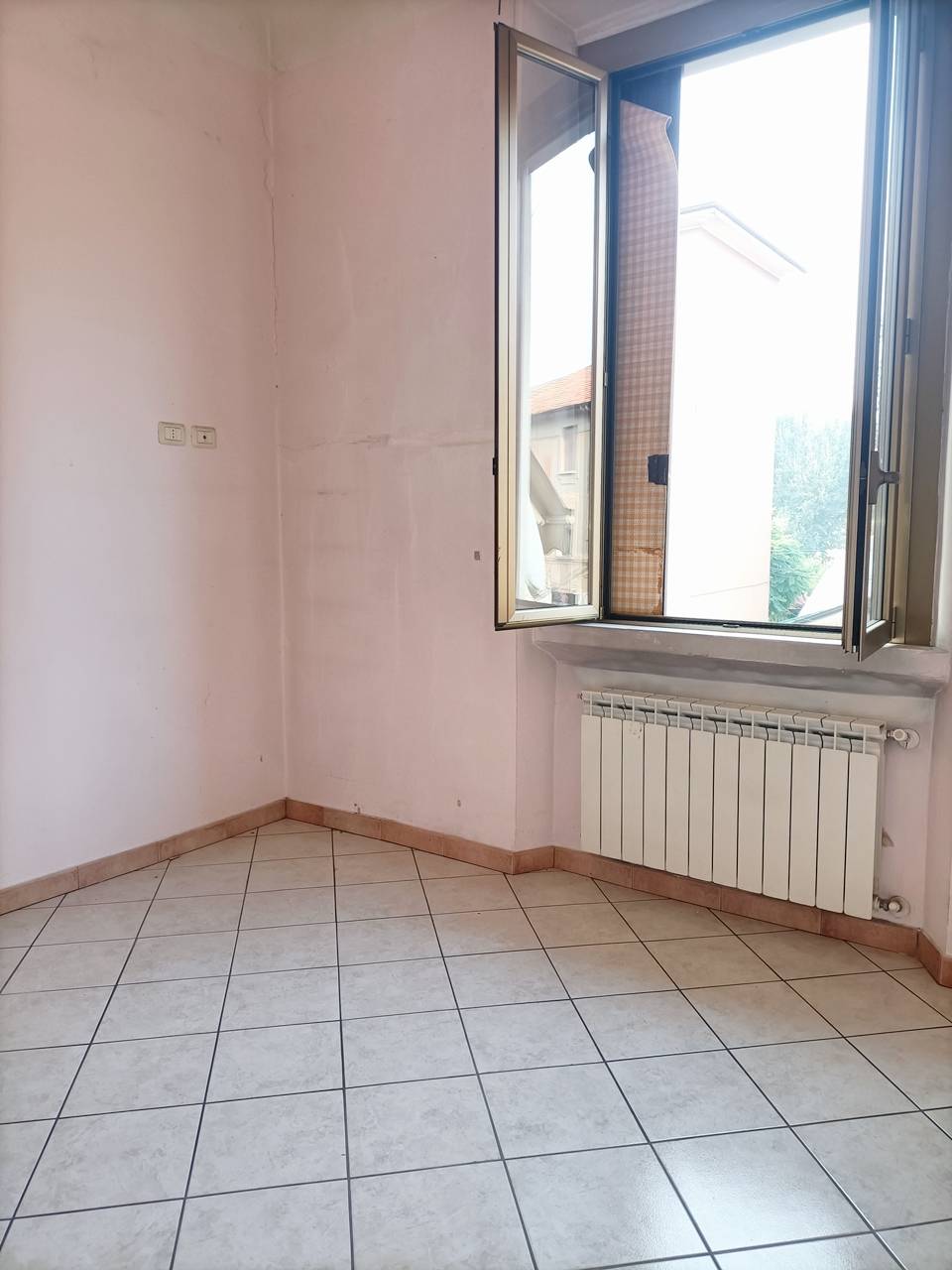 Appartamento in vendita a Pero