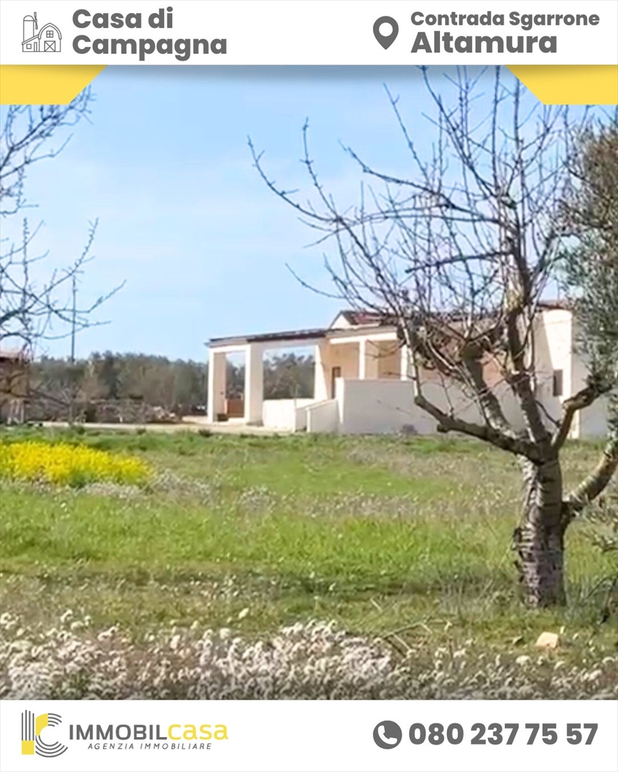 Casa indipendente con box, Altamura contrada sgarrone