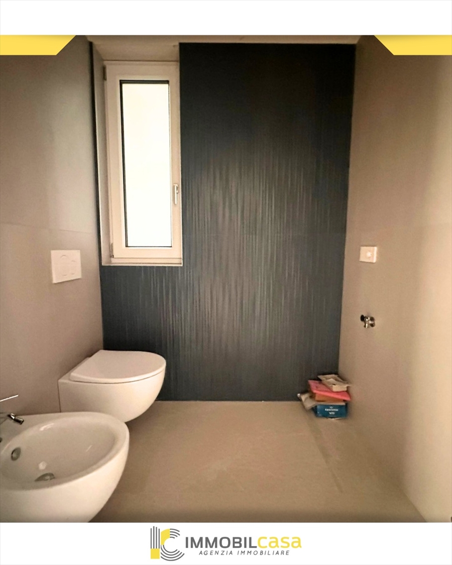 Trilocale con box, Altamura zona piazza zanardelli