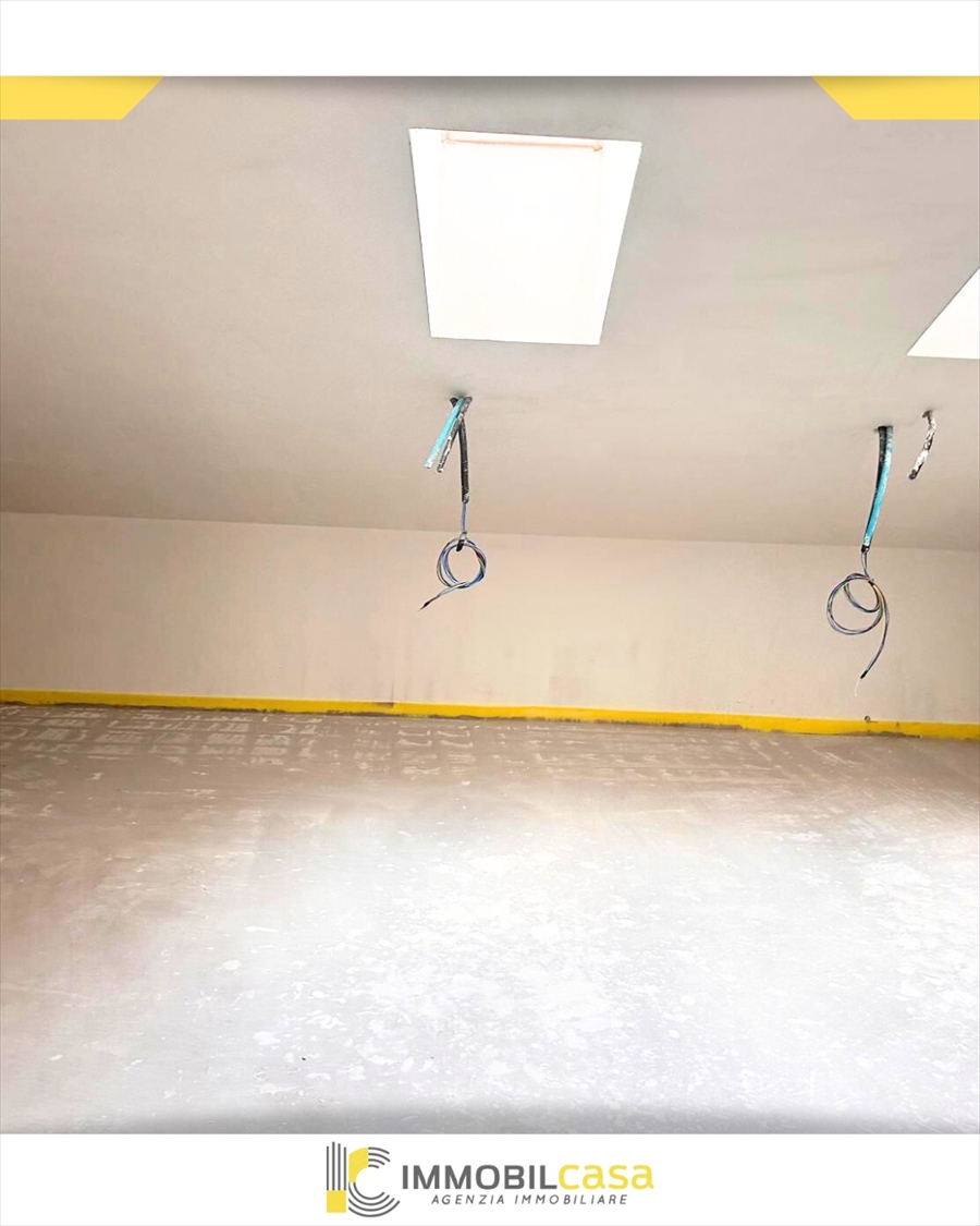 Attico nuovo, Altamura zona parco san giuliano