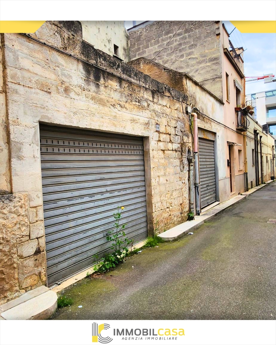 Villa con box, Altamura via dei mille