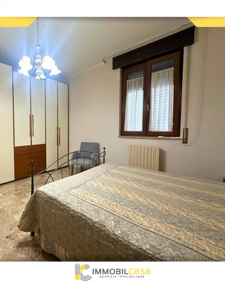 Quadrilocale con box, Altamura zona viale martiri