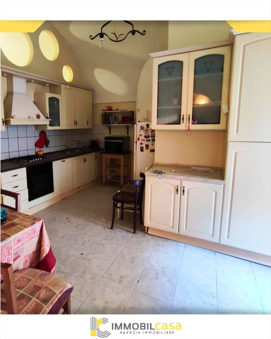 Casa indipendente da ristrutturare, Altamura zona via dei mille