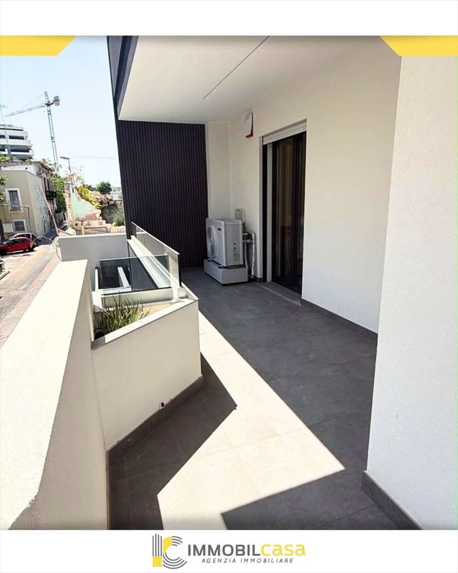 Bilocale nuovo, Bari policlinico