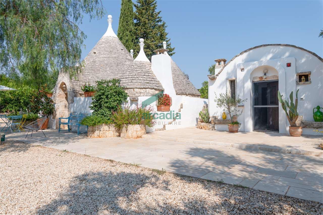 Casa indipendente con giardino in contrada palagogna, Ceglie Messapica