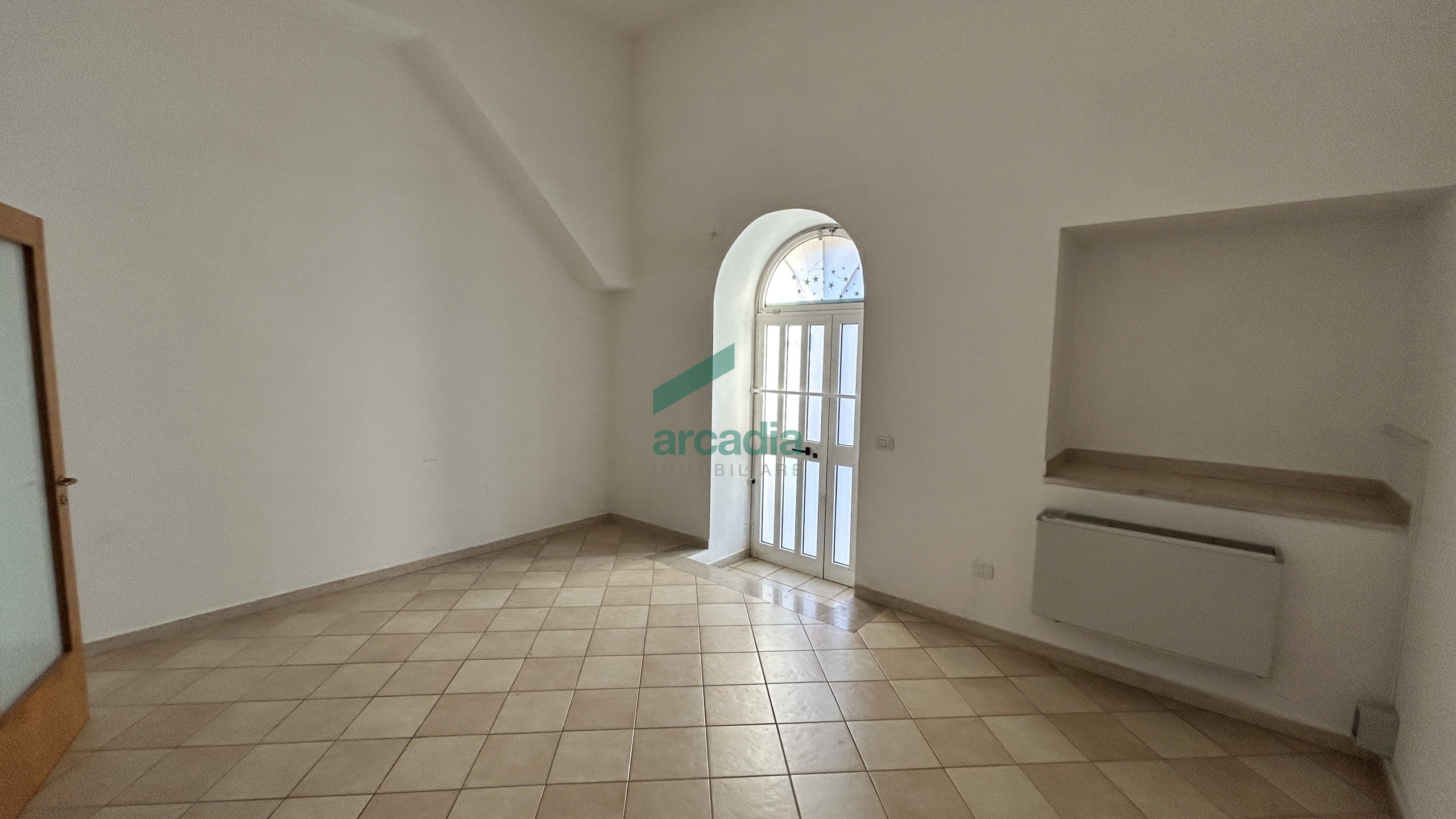 Locale commerciale in affitto in via bellino 4, Bitritto