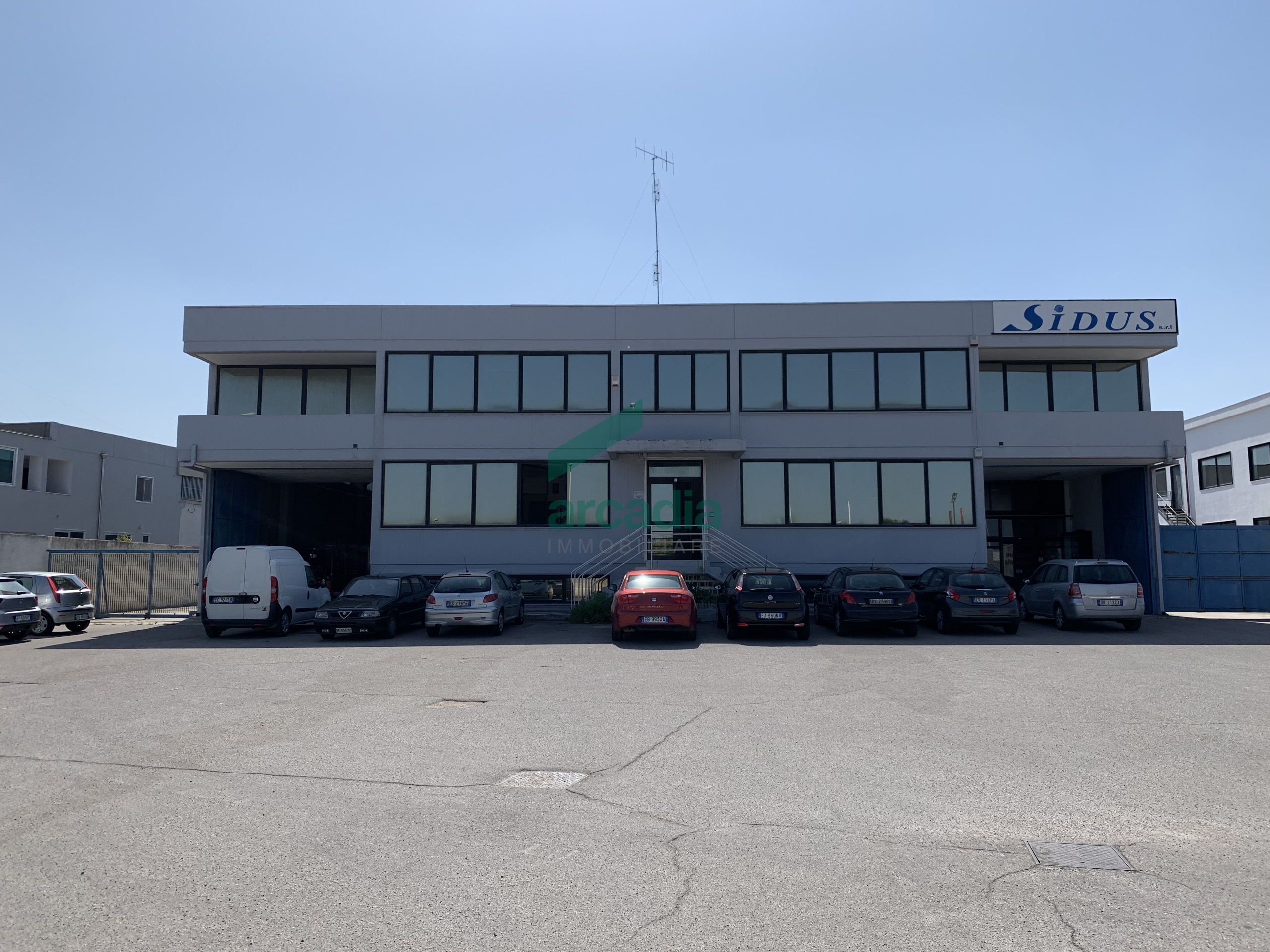 Ufficio in affitto in s.p. 231, Modugno