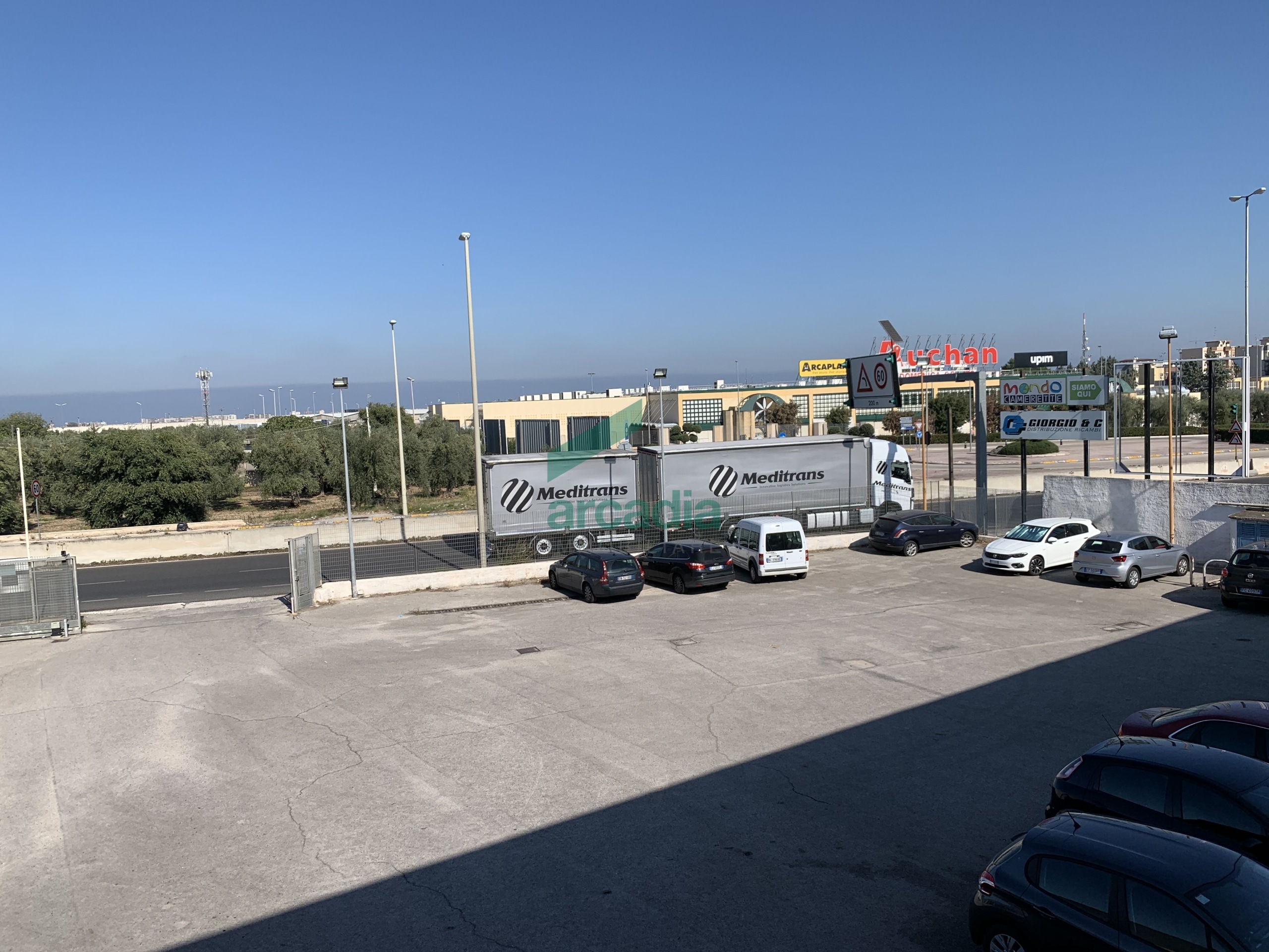 Ufficio in affitto in s.p. 231, Modugno