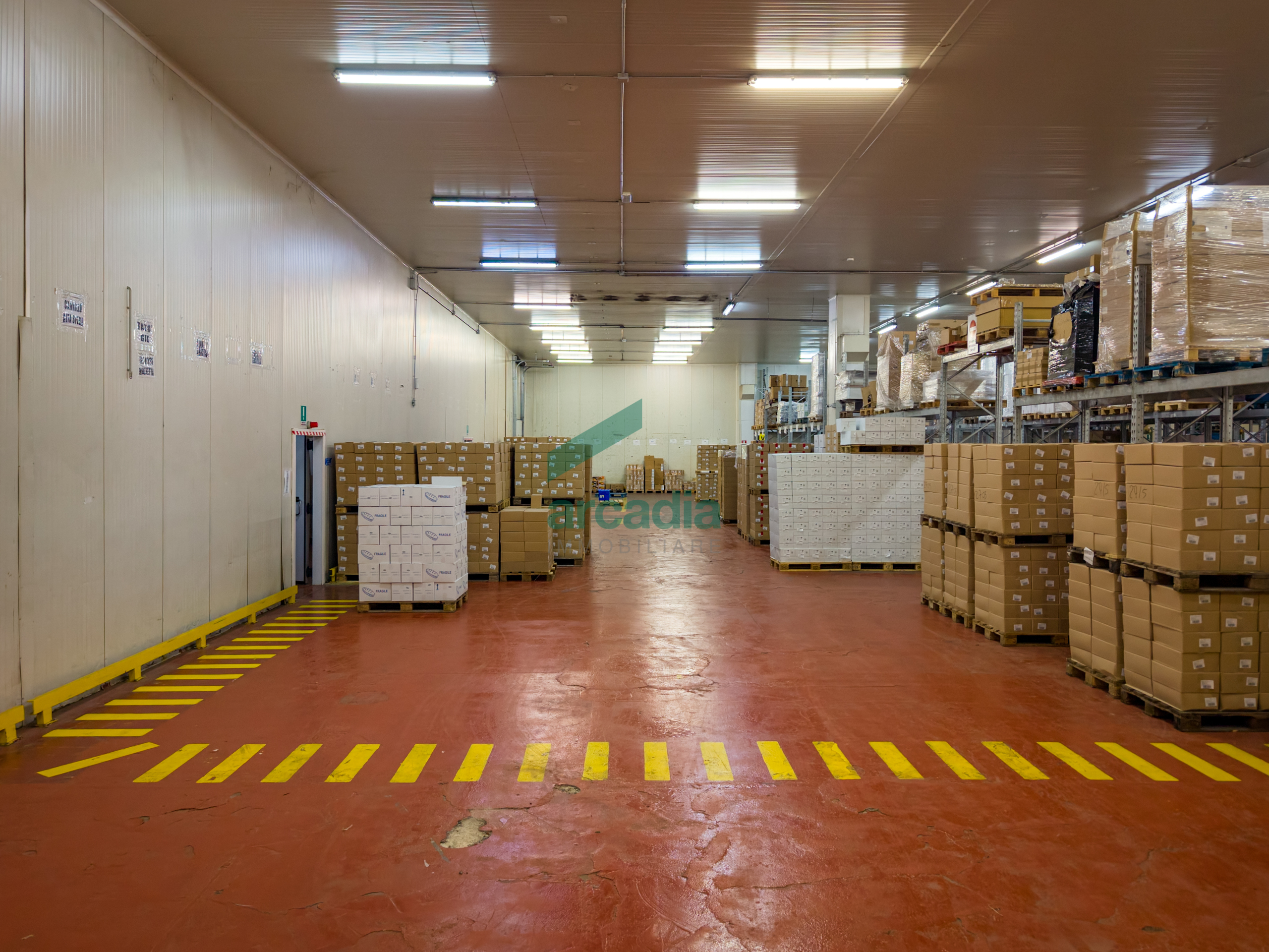 Capannone in vendita in via casamassima 91, Capurso