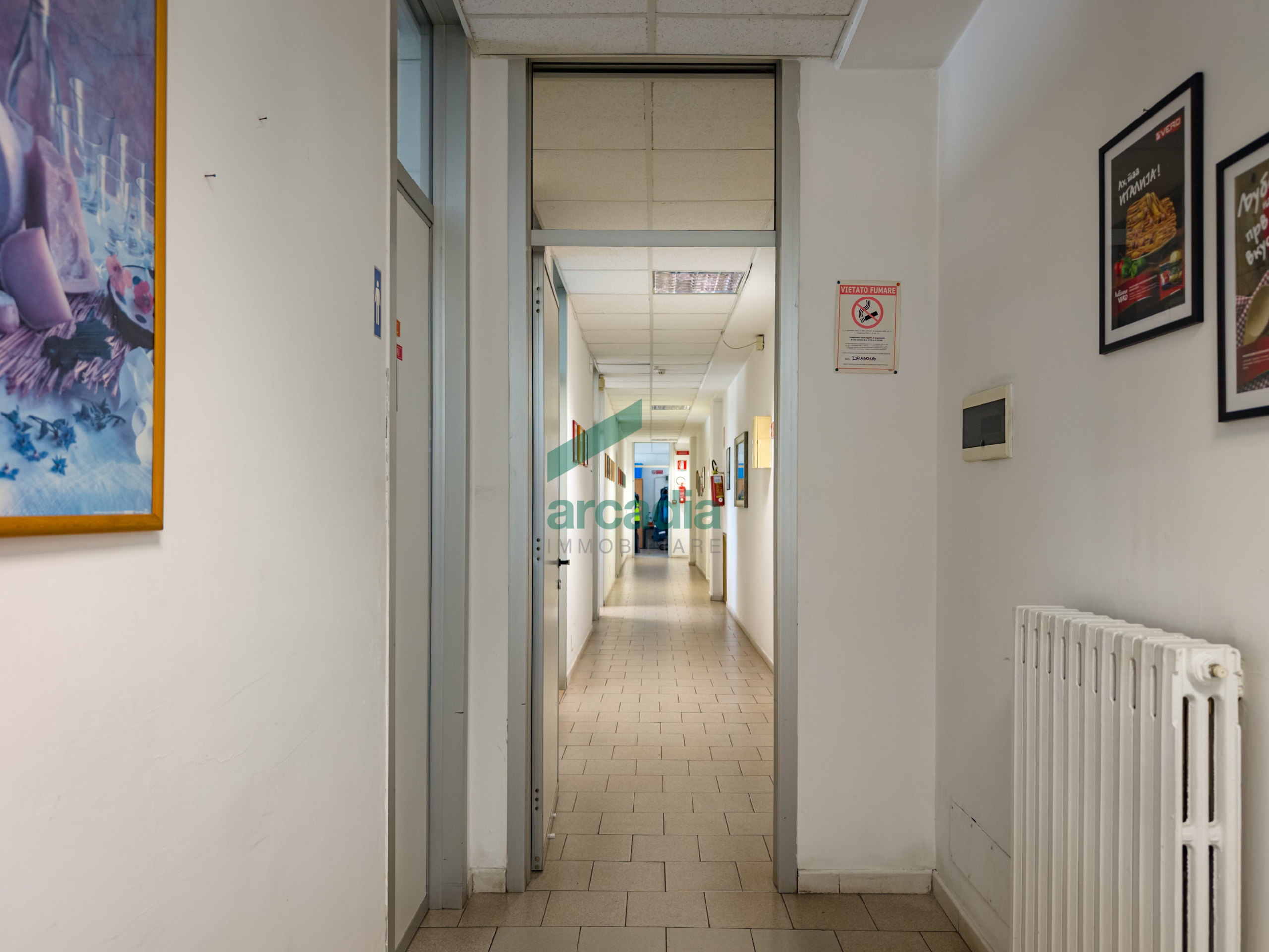 Capannone in vendita in via casamassima 91, Capurso