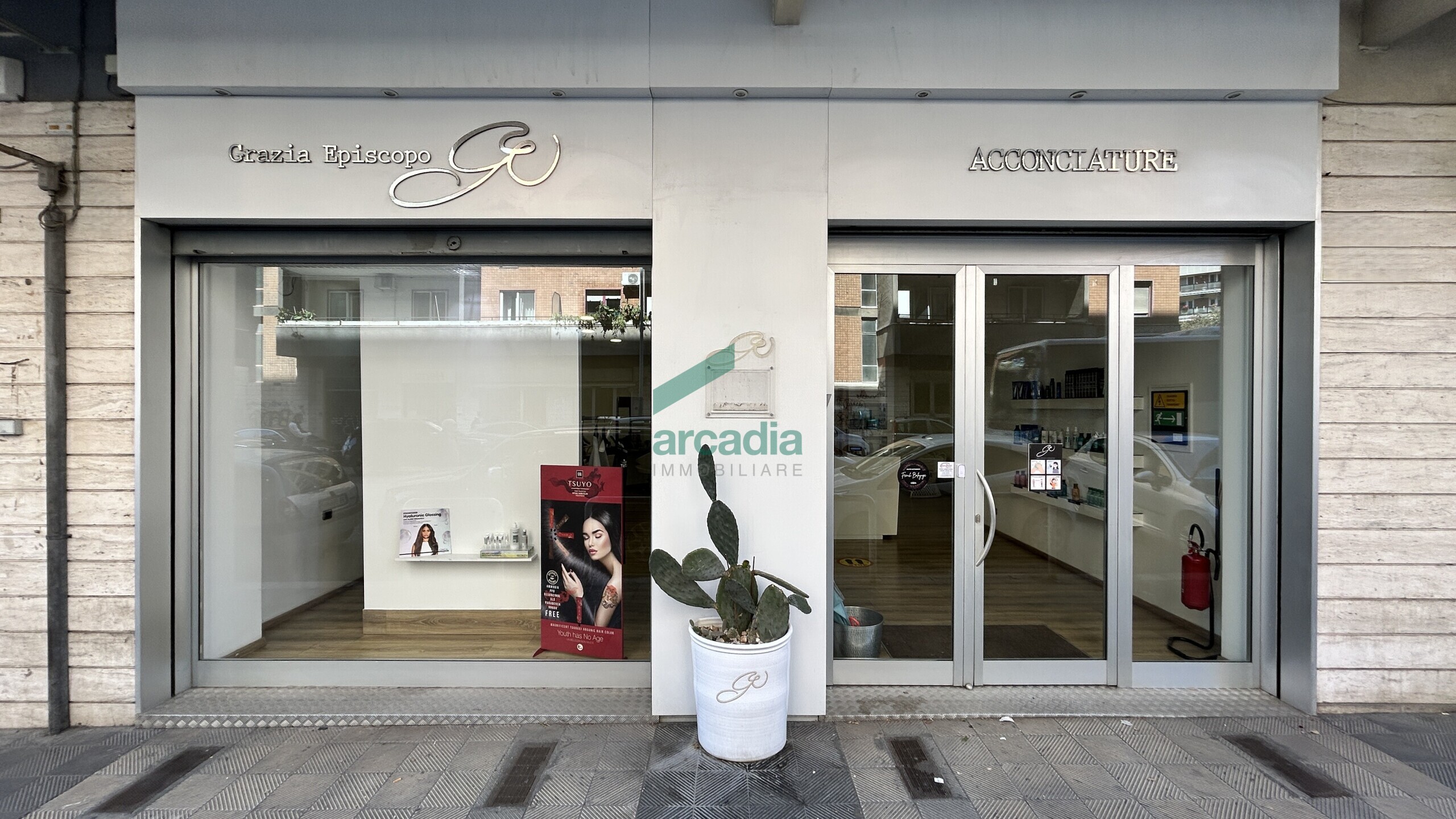 Locale commerciale in vendita in via luigi ricchioni 17, Bari