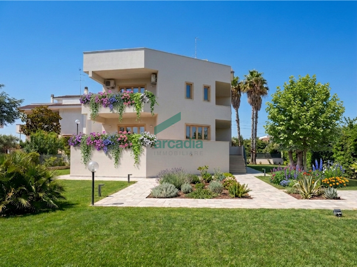 Villa con giardino in via nazionale 8/h, Bari