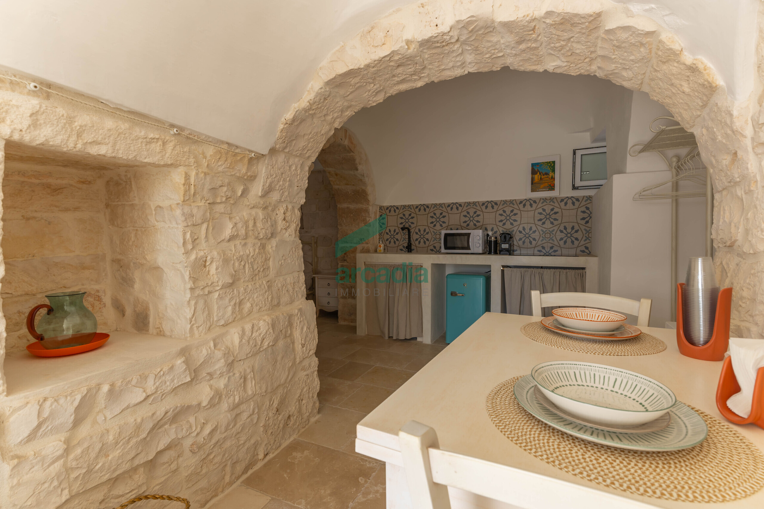 Casa indipendente con giardino in contrada pozzomasiello nunzio 18, Locorotondo