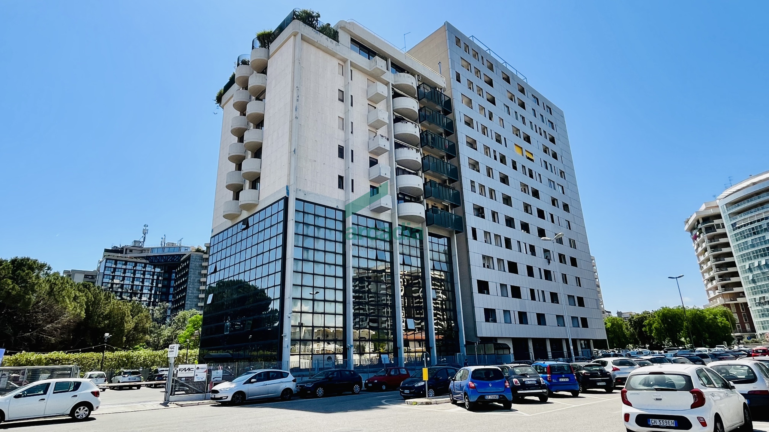 Attico vista mare in via rodolfo redi 5, Bari