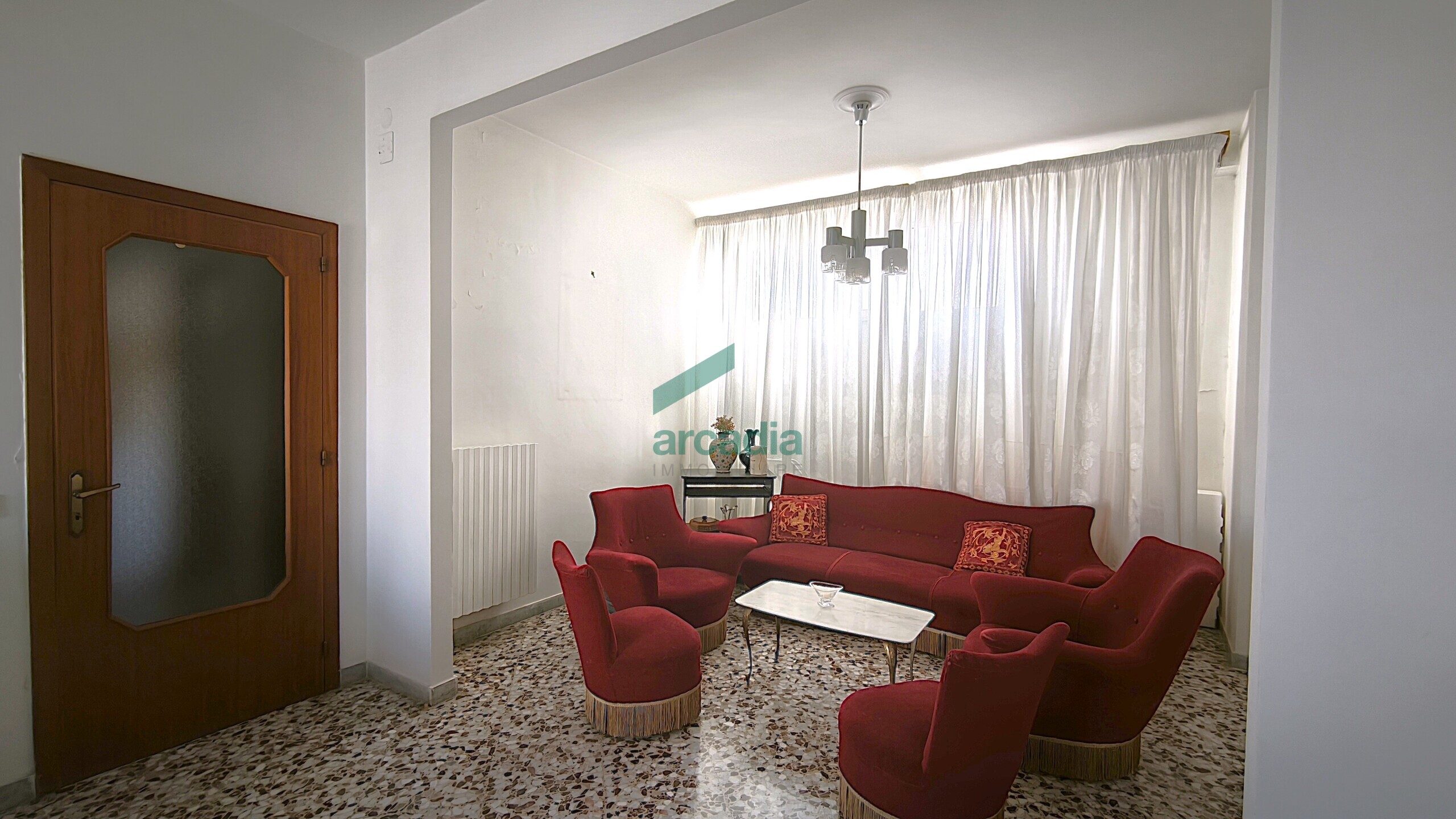 Quadrilocale da ristrutturare in via roma 1d, Triggiano