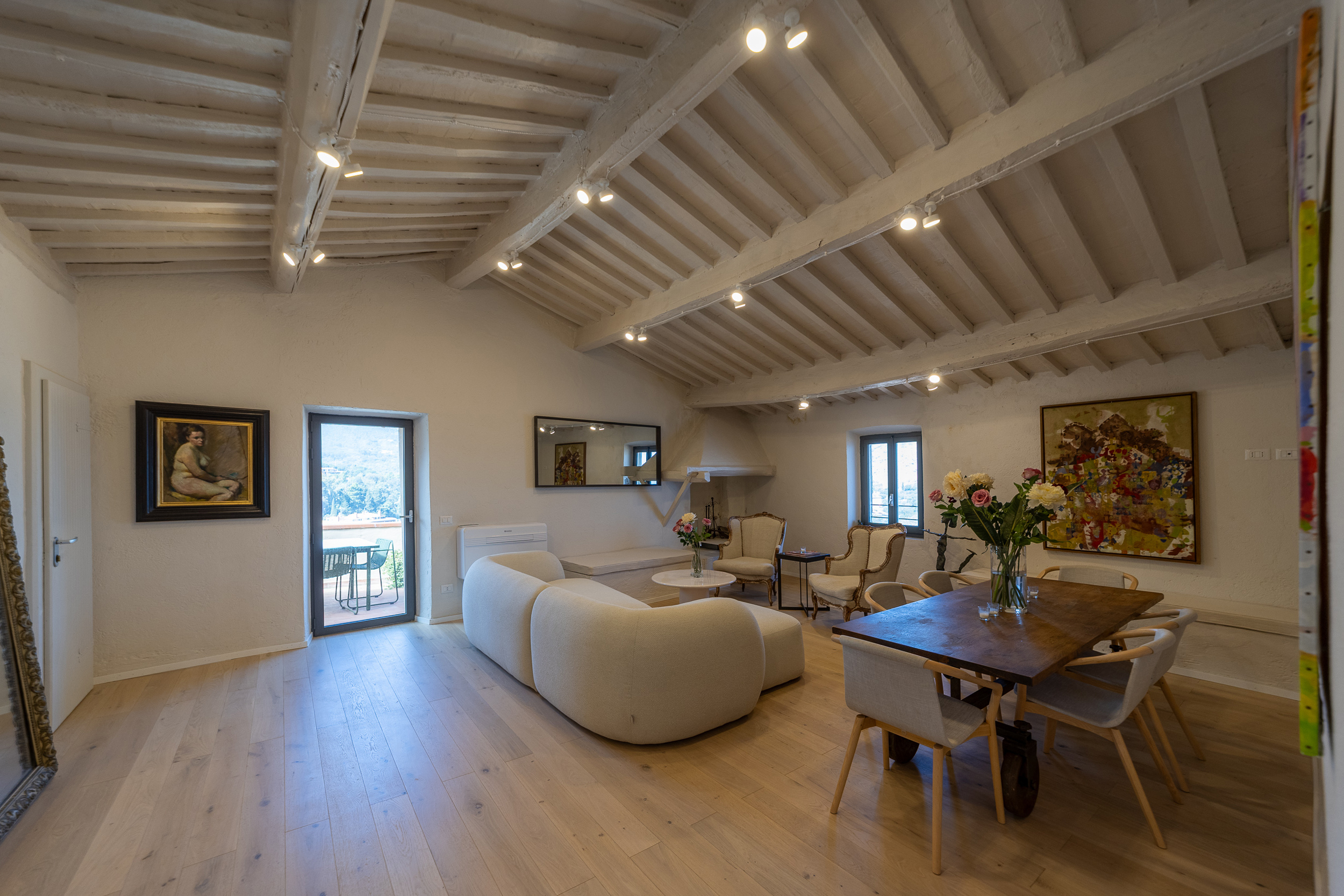 Appartamento con terrazzo in via parrocchiale 2a, Monte Argentario