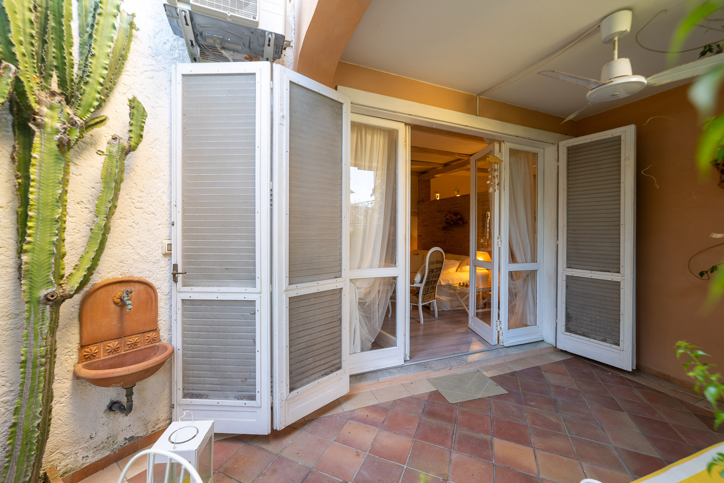Bilocale con terrazzo in via della costa, Monte Argentario