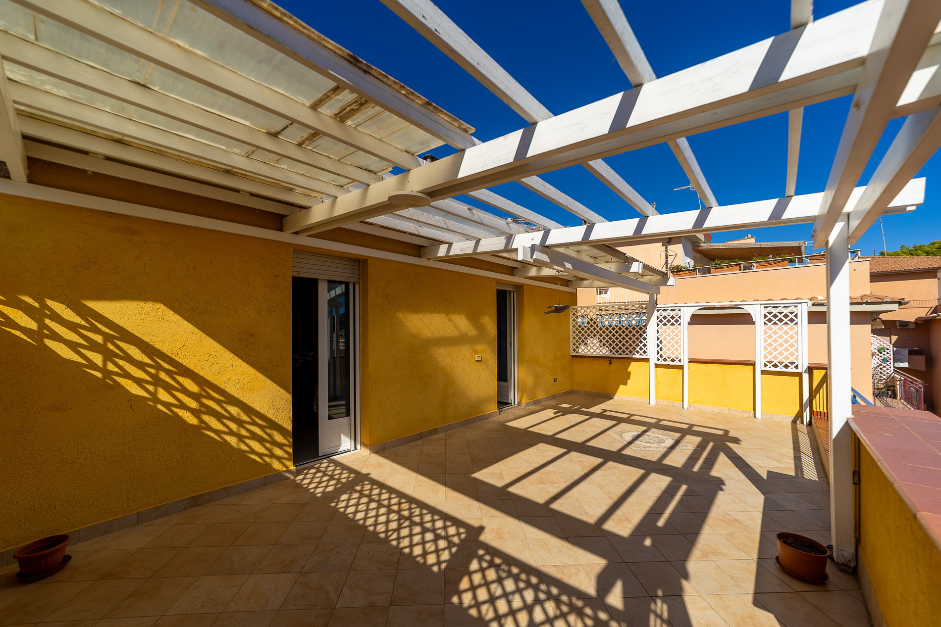 Attico con terrazzo in via della costa 41, Monte Argentario