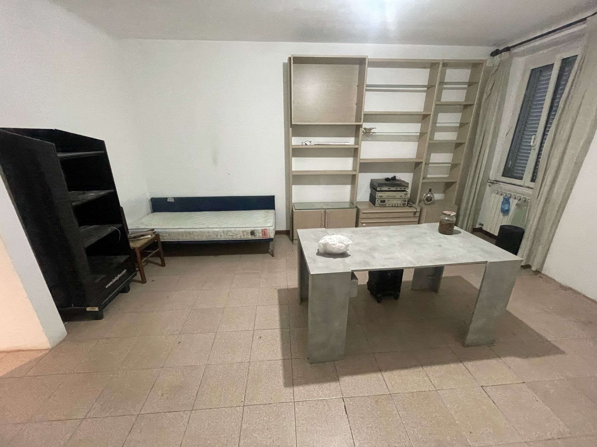 Bilocale con box in via luigi fossati 9, Monza