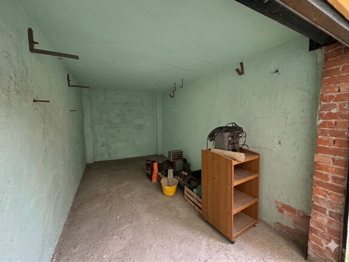 Box/Garage 11mq da ristrutturare in via calabria 5, Cinisello Balsamo