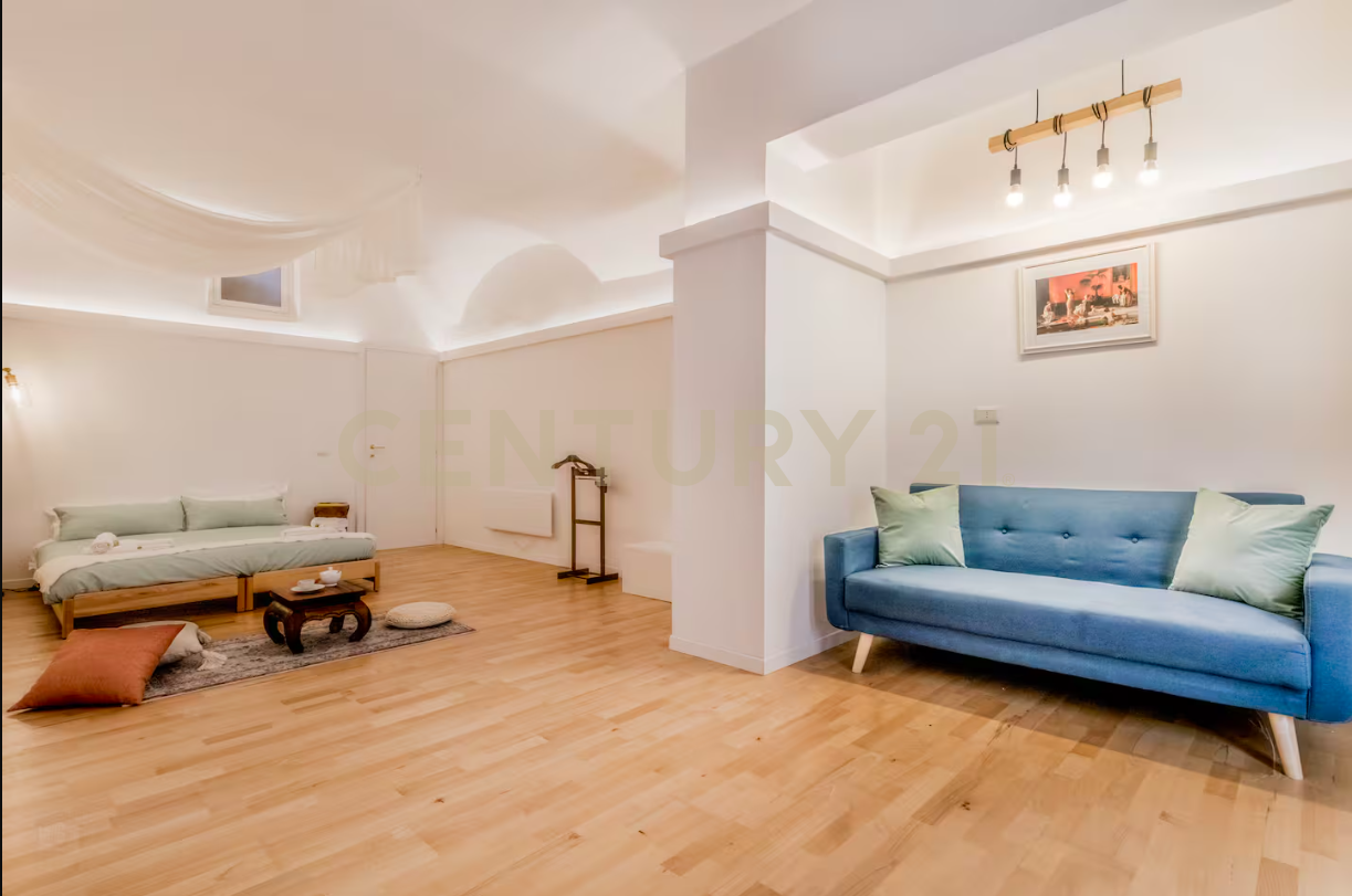 Monolocale ristrutturato in via gabrio serbelloni 80, Roma