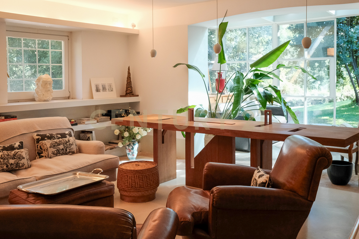 Villa con giardino in via cassia 1951, Roma