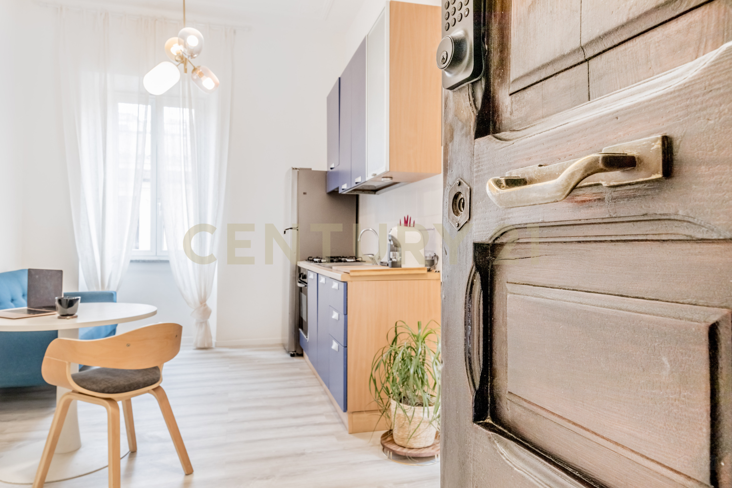 Bilocale ristrutturato in via gabrio serbelloni 38, Roma