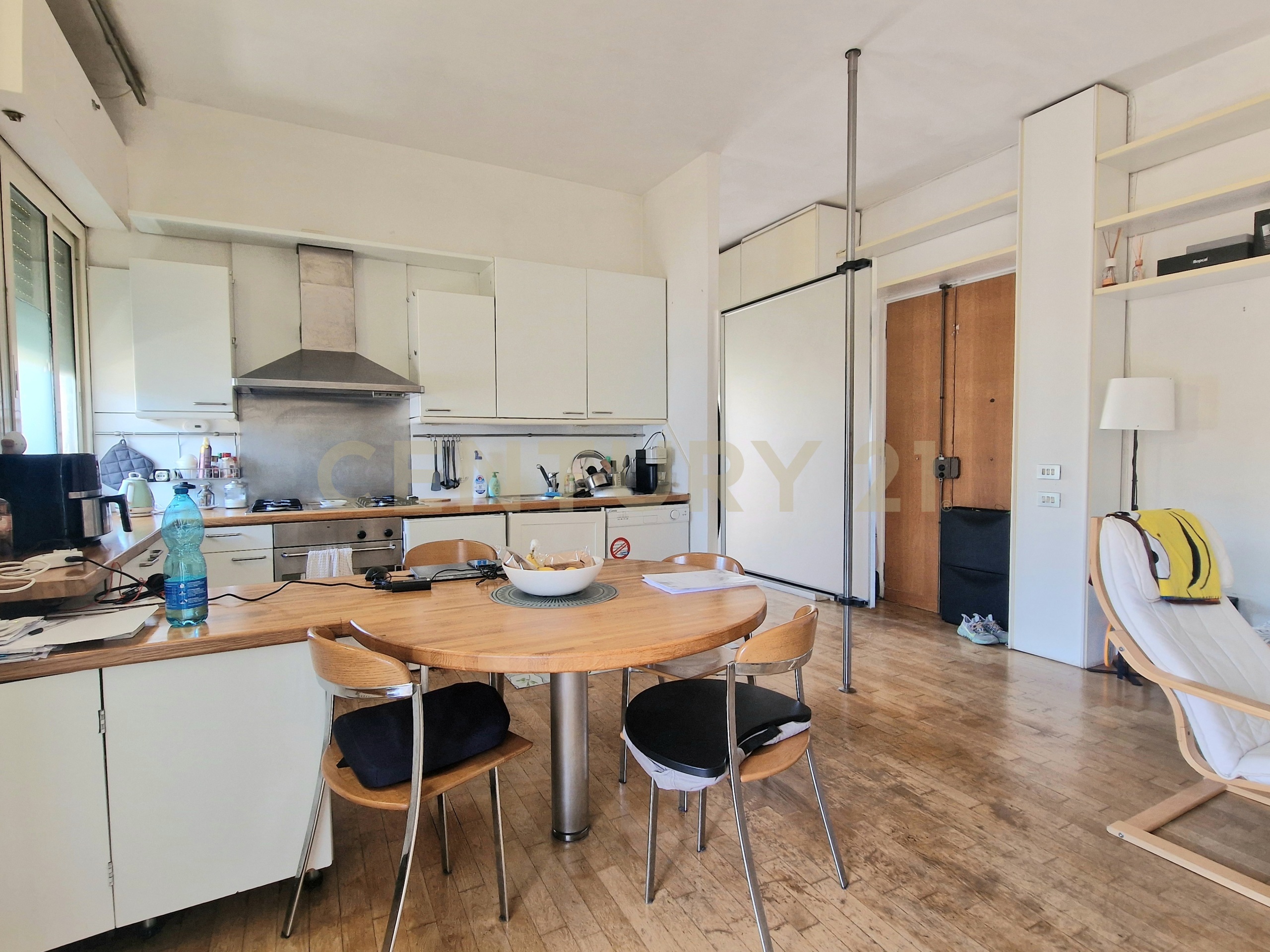 Attico con terrazzo in viale jonio 317, Roma