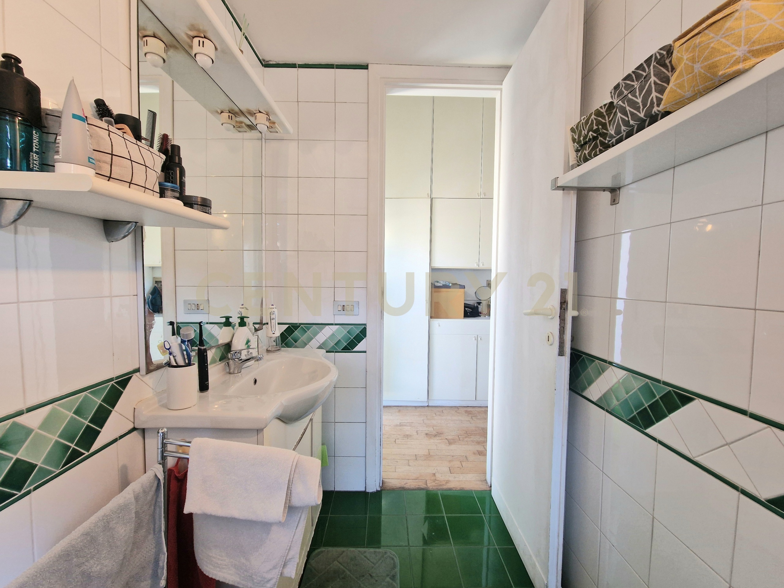 Attico con terrazzo in viale jonio 317, Roma