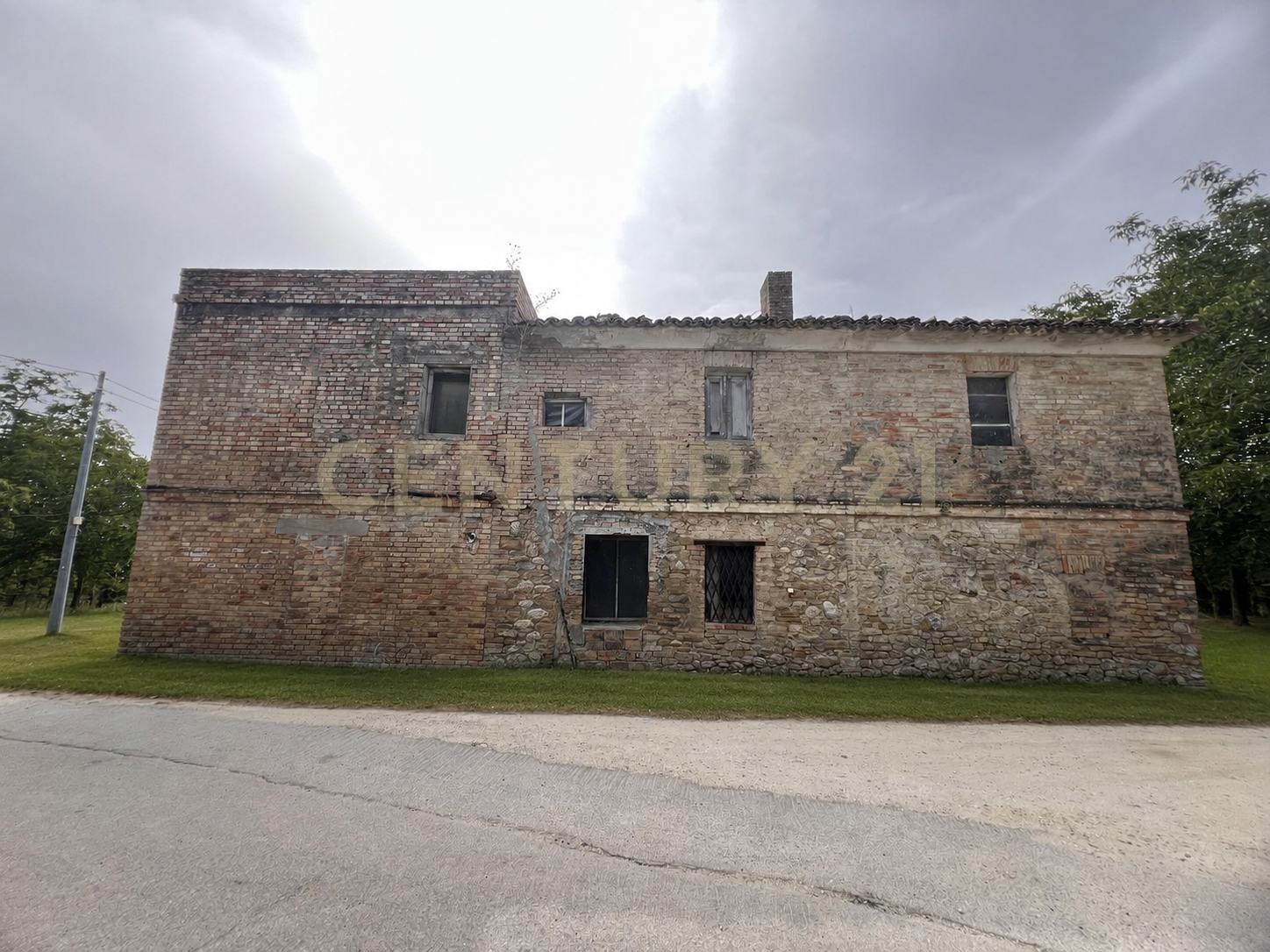 Casa indipendente con giardino in contrada scannella inferiore snc, Loreto Aprutino